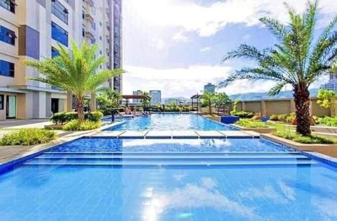 סבו Horizon 101 A1 Shortwalk Robinson Mall Mango Square Bars Free Pool מראה חיצוני תמונה